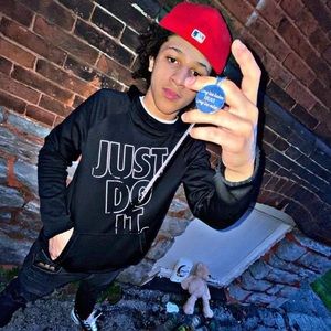 Meet your Posher, West